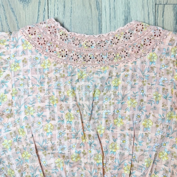 American Eagle Women’s Peplum Floral Top Size X-Small - Picture 7 of 13